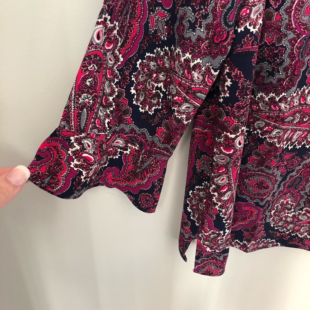 Talbots Pink Paisley Print Perforated Shoulder 3/4 Bell Sleeve Blouse Medium - Picture 4 of 6